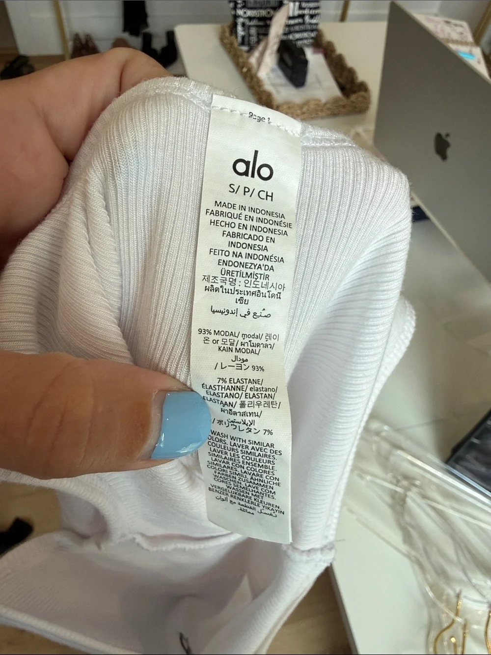 ALO Yoga White Ribbed prosper Tank